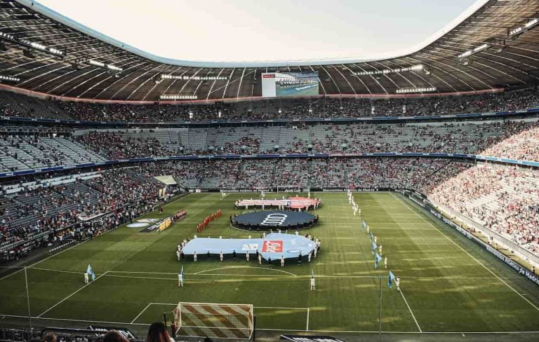 stadion do pilki noznej